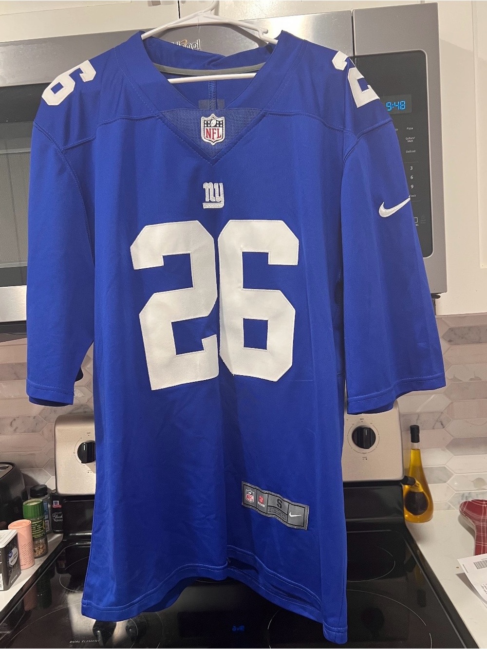 Nike Saquon Barkley #26 New York Giants NFL jersey, men’s size Small
